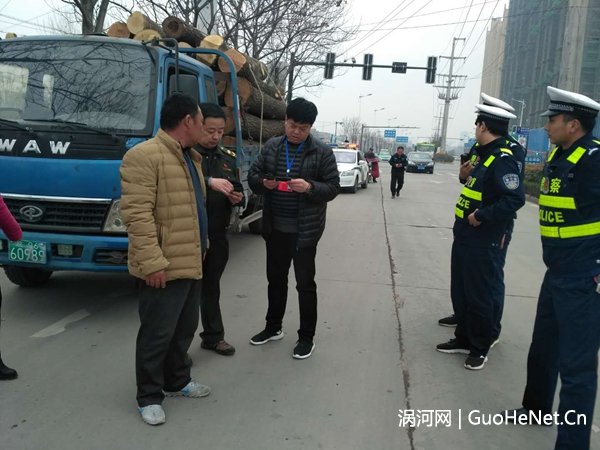 渦陽(yáng)深入鄉(xiāng)村道路開(kāi)展春季聯(lián)合執(zhí)法